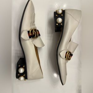 Gucci Peyton GG Logo pearl stud heeled loafers